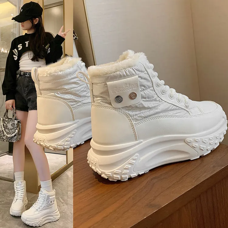 加绒加厚高帮雪地靴女款2025冬季新款东北抗寒保暖厚底休闲大棉鞋