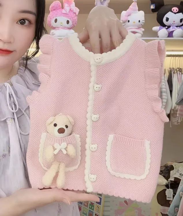 【谷谷家】粉色小熊马甲毛衣