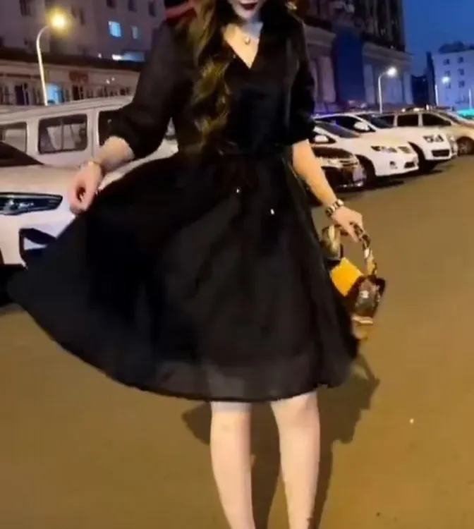 新款气质时尚洋气韩版连衣裙2049