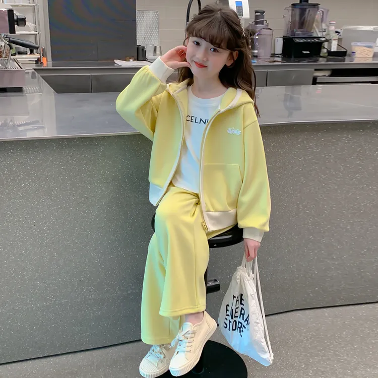 女童秋装套装2025新款儿童女孩春秋季外套连帽字母休闲运动两件套