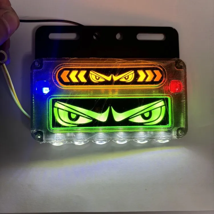 新款恶魔双瞳12v-24v货车边灯流水腰灯超亮照地led转向侧灯改装