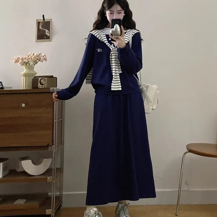 2025年大码女装假两件卫衣三件套秋季胖MM显瘦披肩上衣半身裙套装