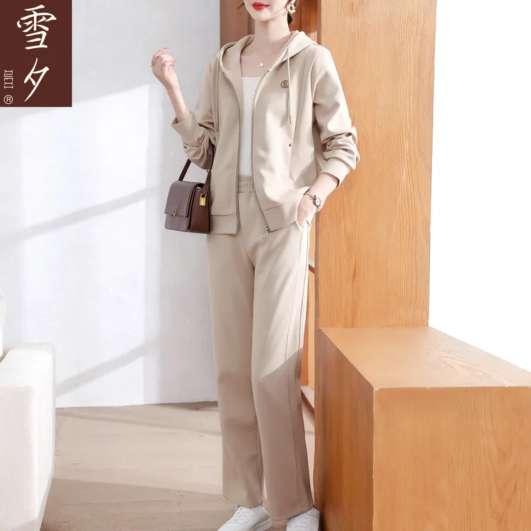 2025新款妈妈秋装连帽卫衣薄款外套休闲运动服一整套装中老年女装