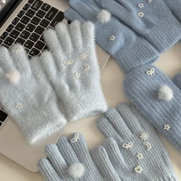 原创初雪冬天手套ins仿貂毛兔毛针织手套毛线冬季保暖拍照出片LU