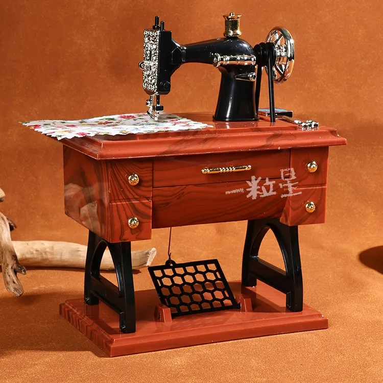 仿木厂家复古怀旧缝纫机母亲节摆件八音盒老物件创意礼物