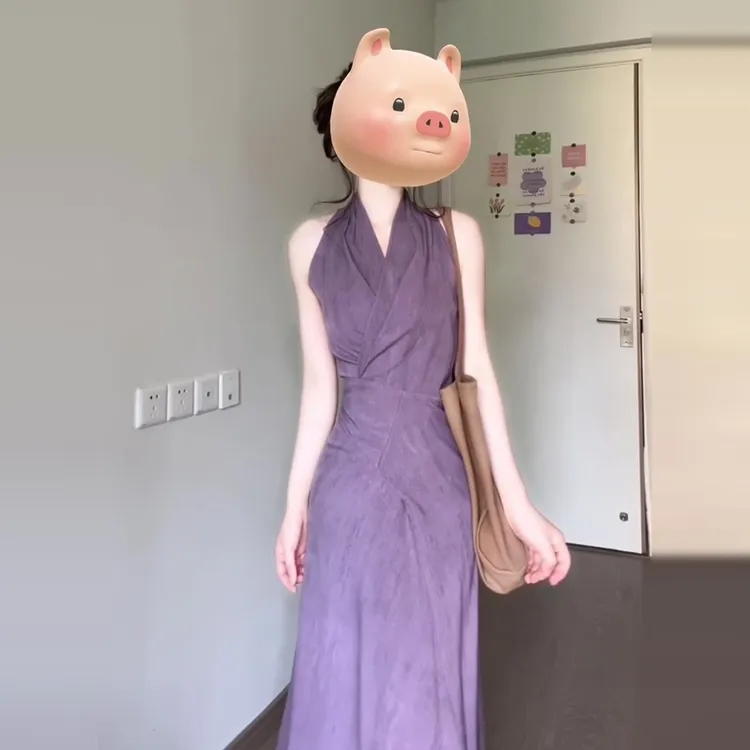 紫色v领挂脖吊带连衣裙子女夏2025新款法式气质收腰掐腰无袖长裙