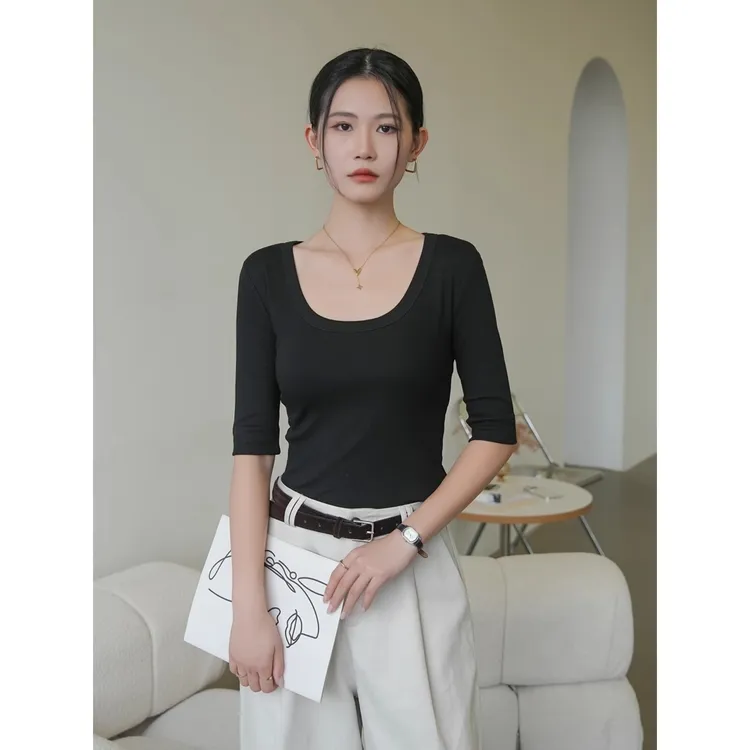 黑色低领短袖t恤女2025新款秋装五分袖内搭打底衫中袖时尚u领上衣