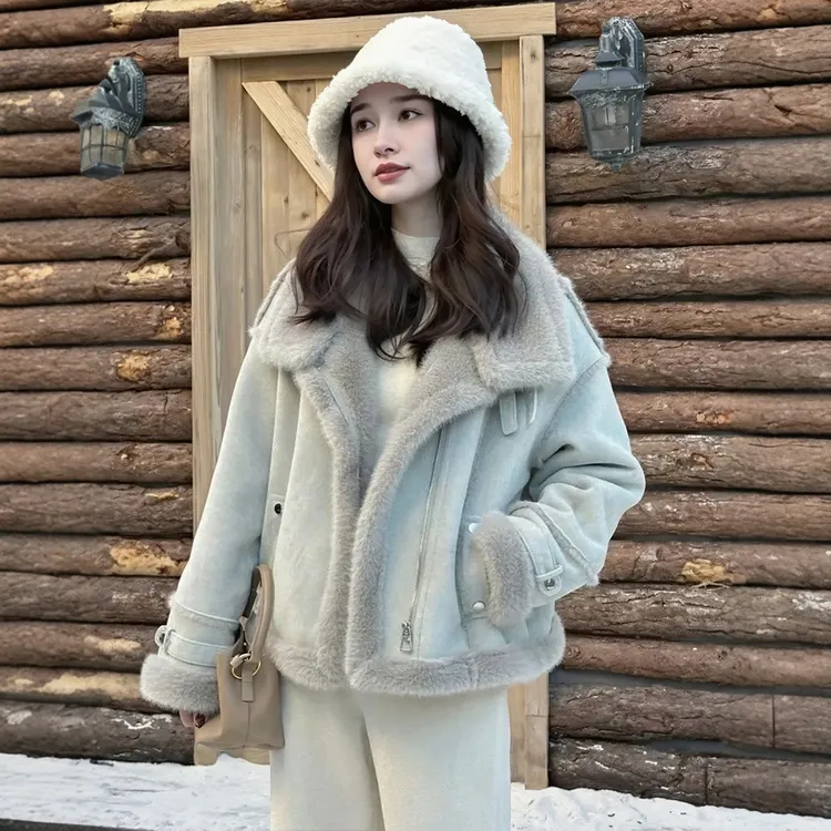 加绒加厚皮毛一体外套女冬季大码胖mm温柔减龄巨好看保暖短款棉衣