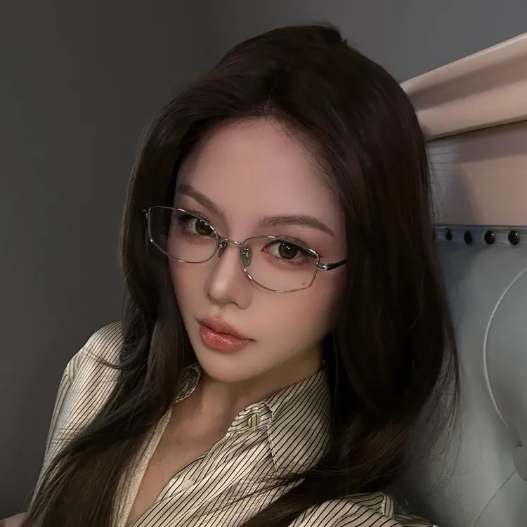 新款金丝时尚近视高级感简约气质防蓝光修颜书卷气可配度数眼镜框