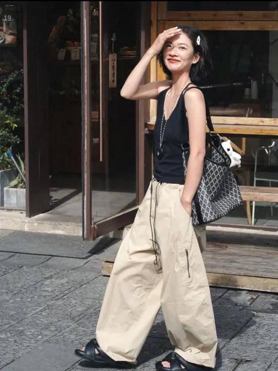 夏季新款小众女装黑色气质v领修身上衣吊带背心宽松休闲工装裤