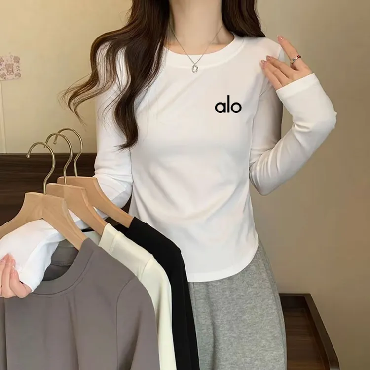纯色正肩长袖t恤女2025年秋季新款弧形下摆设计修身显瘦打底衫ins