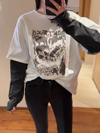 【张静芝】韩国新品~做旧卡通猫咪印花拼黑色波点袖假两件T恤