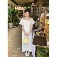 火火火【陷进温柔】韩系温柔斜肩立体刺绣连衣裙L30708HH52