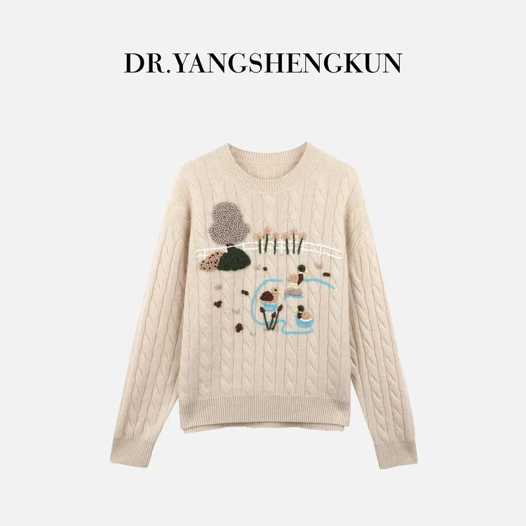 杨圣坤2025秋季新品100%山羊绒慵懒绞花刺绣套头针织衫S82581349