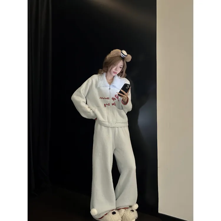 韩版毛绒绒翻领半边绒睡衣女秋冬保暖加厚针织开衫外套家居服套装