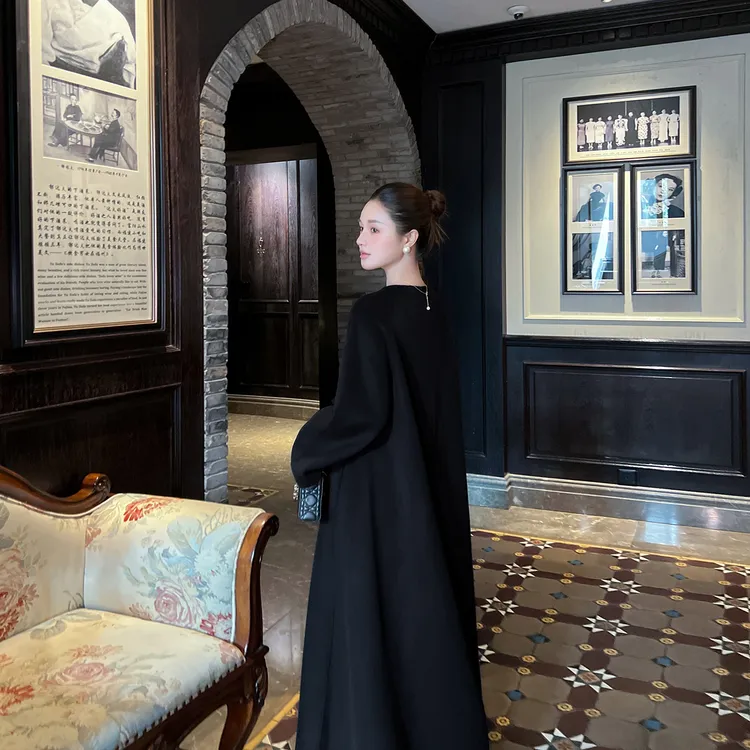 轻奢大牌高级感双面羊绒大衣女2025冬季新款韩版宽松气质毛呢外套