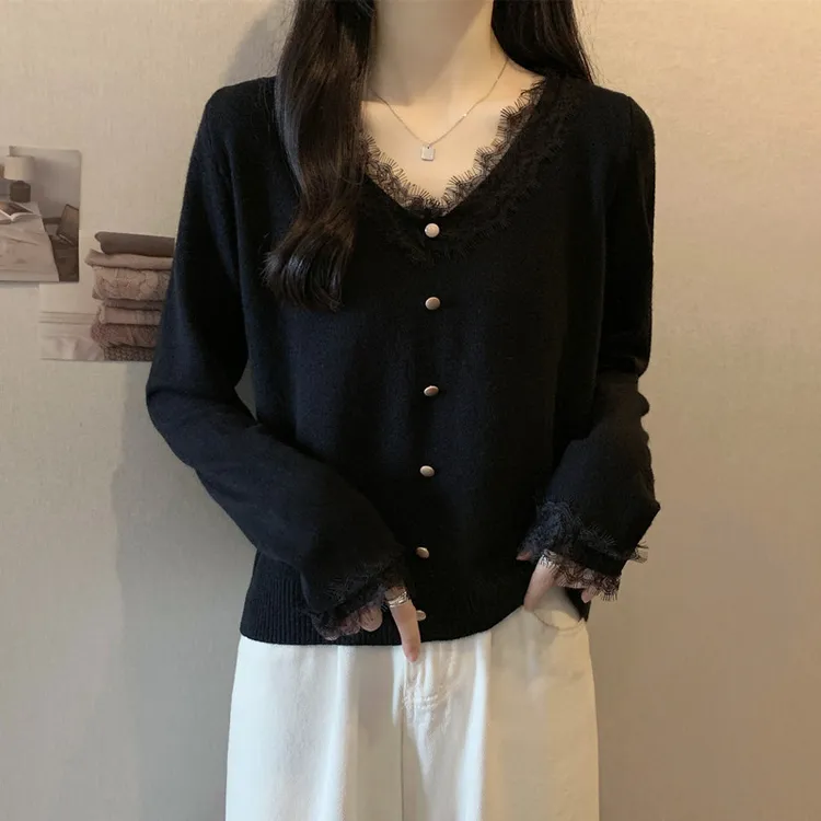 黑色蕾丝V领针织打底衫毛衣女春秋新款大码显瘦气质内搭长袖上衣