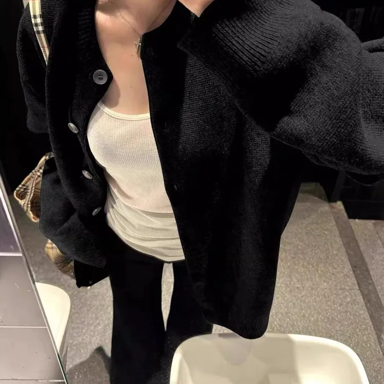 VUMP慵懒风显瘦排扣毛衣开衫女外套2025春秋宽松大版漂亮别致上衣