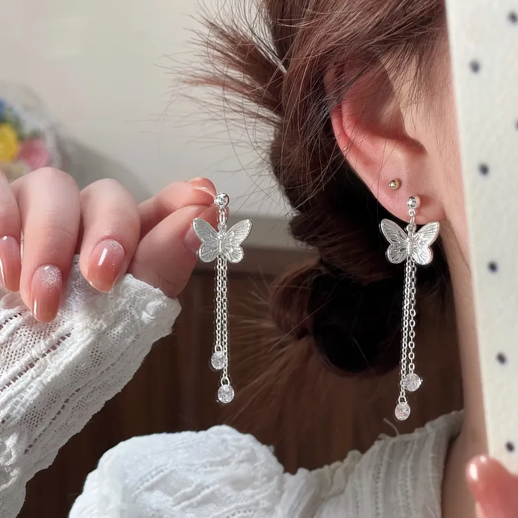 S925银针银色蝴蝶款流苏耳扣高级感2025春夏新款百搭