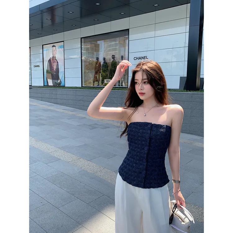 【QIUROUYAO邱肉瑶】时装秀场走进现实*超模气场抹胸上衣