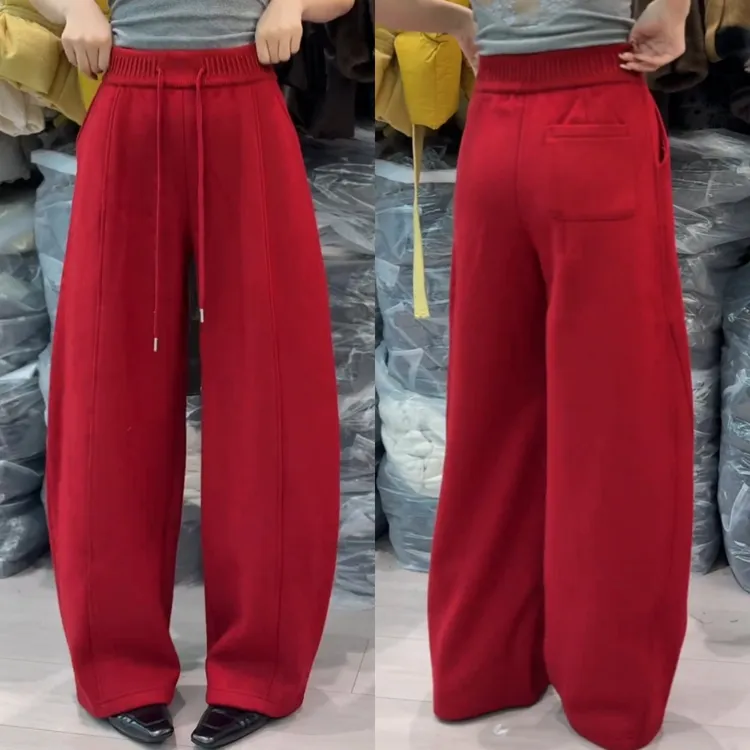 景倩妮时尚极简风弯刀休闲卫裤2025年冬季新款加绒显瘦窄版阔腿裤