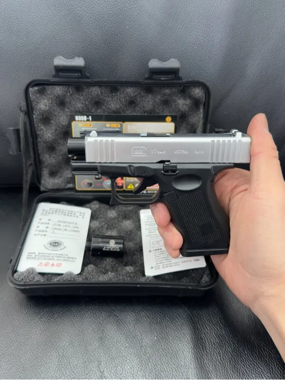 中龙（格洛克打火机）1:2.05