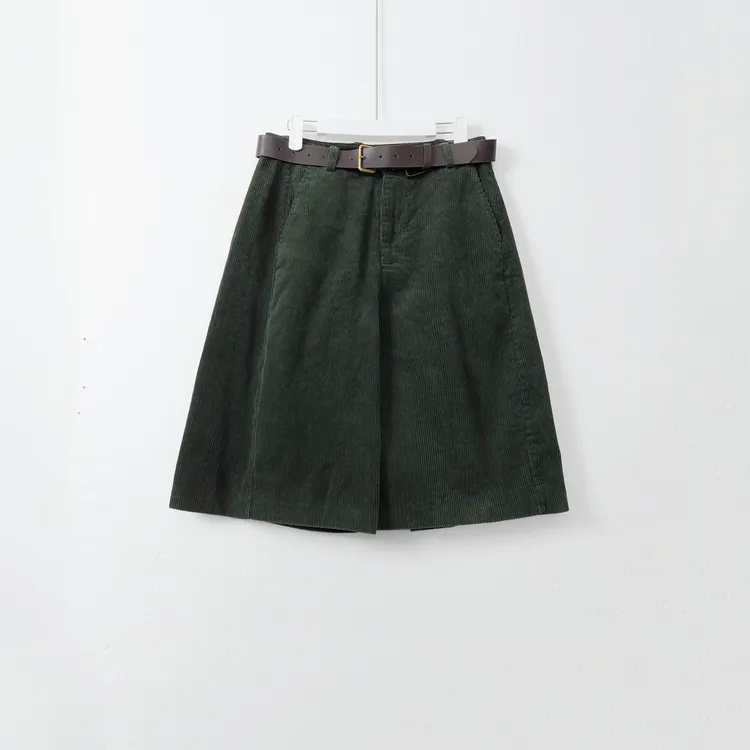 几里与麻 摩登时代！纯棉复古灯芯绒五分裤 裤长62 2100815