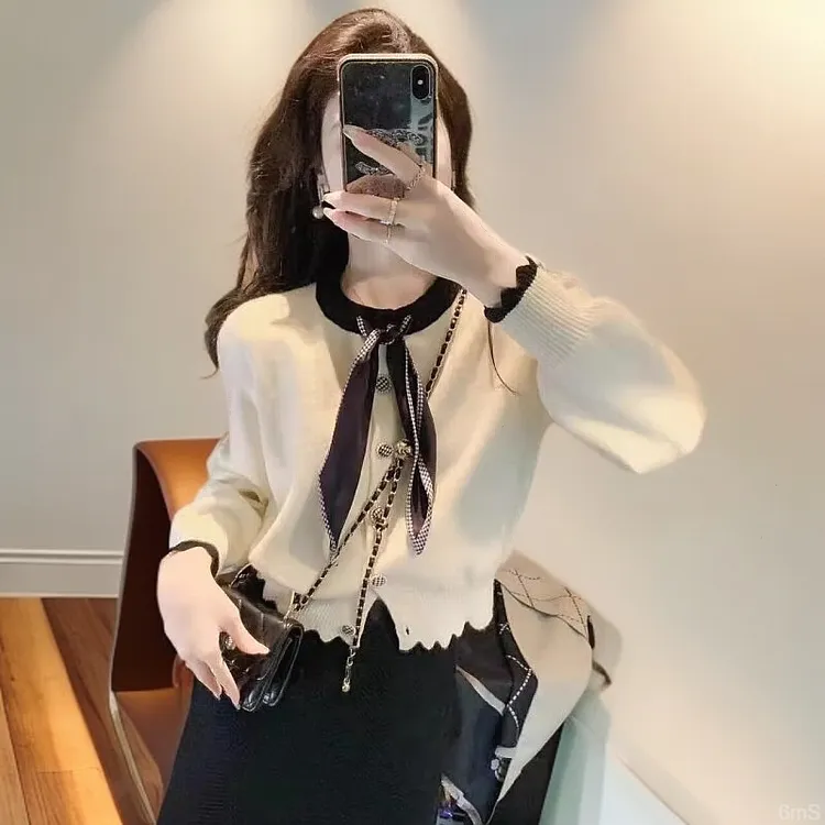 温柔风圆领毛衣外套女2025春秋新款设计感蝴蝶结系带针织开衫上衣
