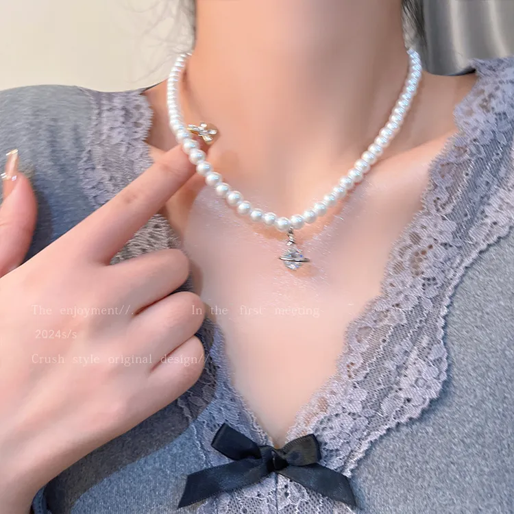 铜合金仿珍珠项链 星球吊坠贝珠毛衣链女高级感轻奢小众配饰8104