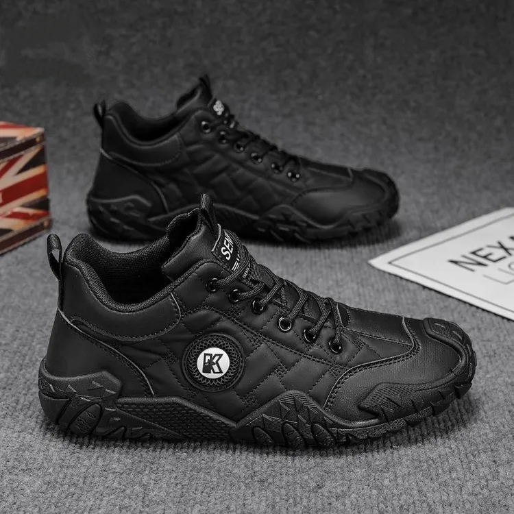 防滑圆头防水高帮时尚休闲鞋秋冬季男士黑色百搭潮流耐磨运动鞋子商品图