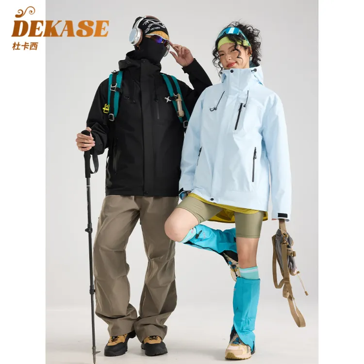 Dekase 户外机能冲锋衣三合一男女防风防水旅行登山服情侣两件套
