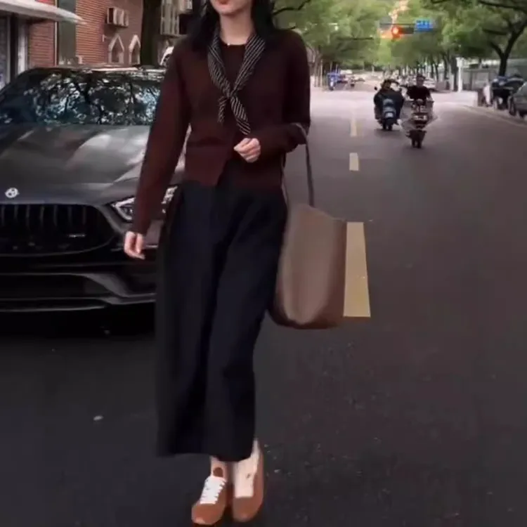 新款时尚洋气精品百搭女装M143