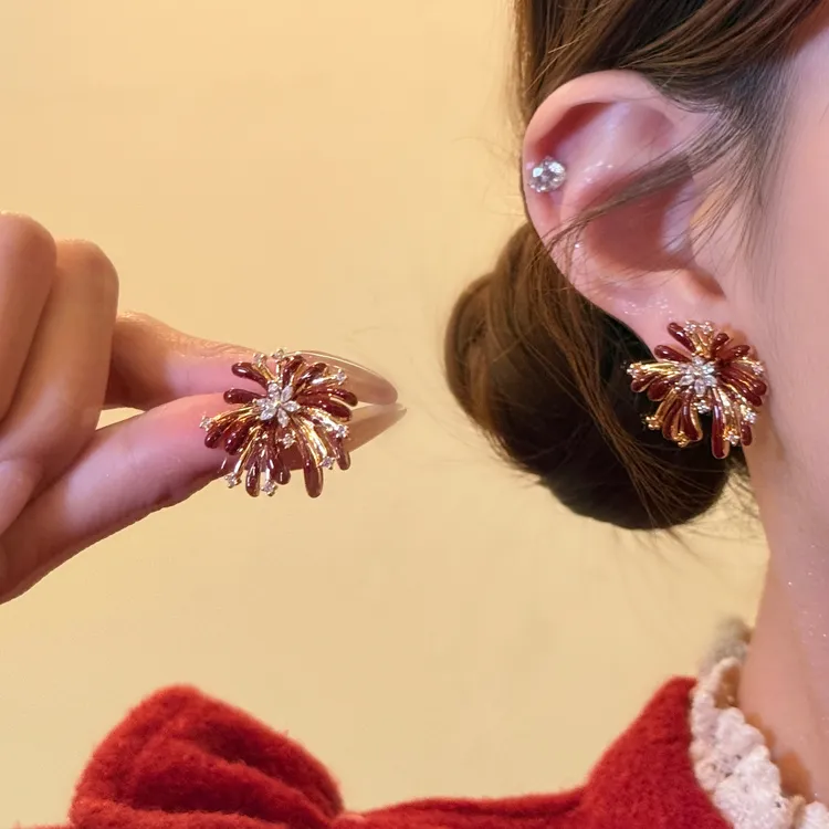 铜合金耳饰 复古红色锆石焰花耳环女独特小众高级感耳钉新年耳饰
