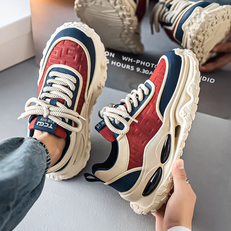 潮牌男鞋秋季新款低帮皮面轻便舒适气垫厚底增高韩版时尚老爹鞋男