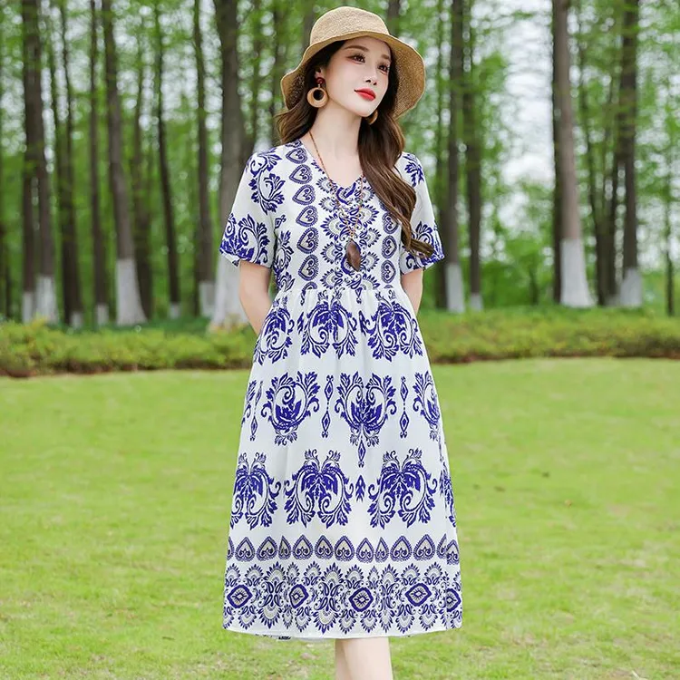 2025新款高级感妈妈端庄大气棉绸连衣裙夏天民族风三亚度假沙滩裙