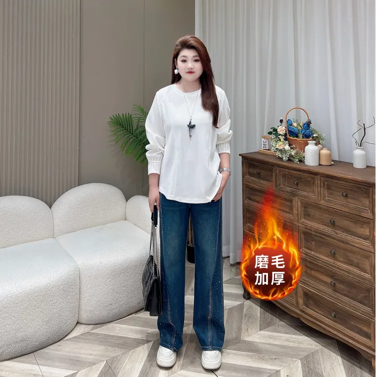 【上新牛仔裤】PMM82274秋季新款直筒高级烫钻显瘦大码女装牛仔裤