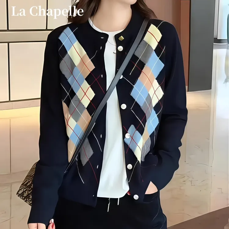拉夏贝尔秋冬新款小香风圆领针织开衫女时尚设计拼色格子洋气毛衣