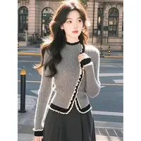 韩版气质高级感花边拼接长袖毛衣修身显瘦减龄不规则温柔风针织衫