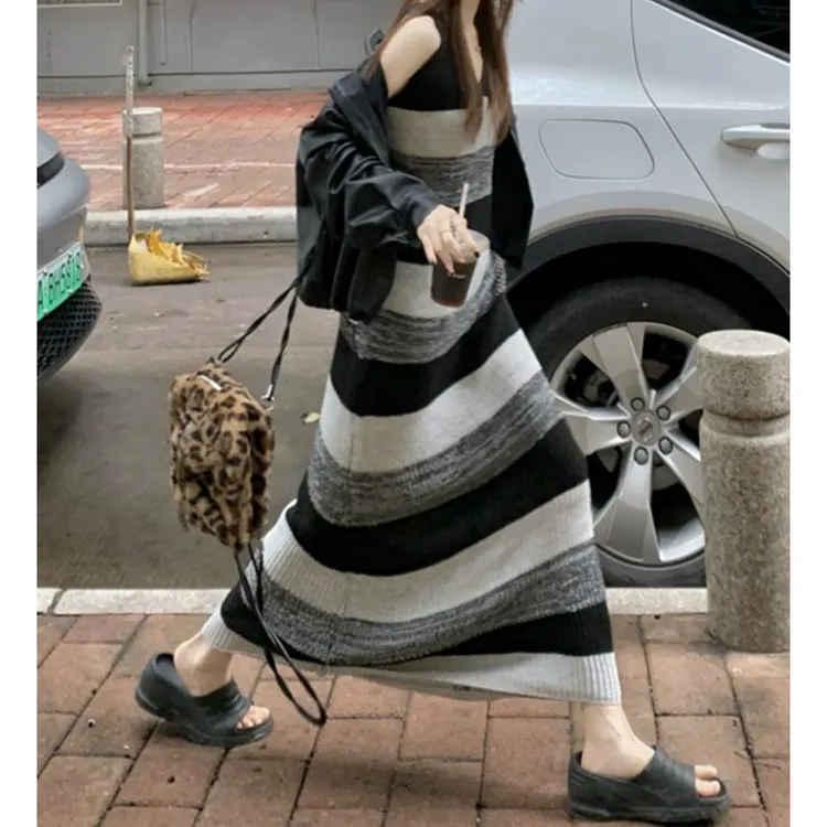 243 慵懒风搭配时尚复古显瘦百搭针织毛衣裙（A13）