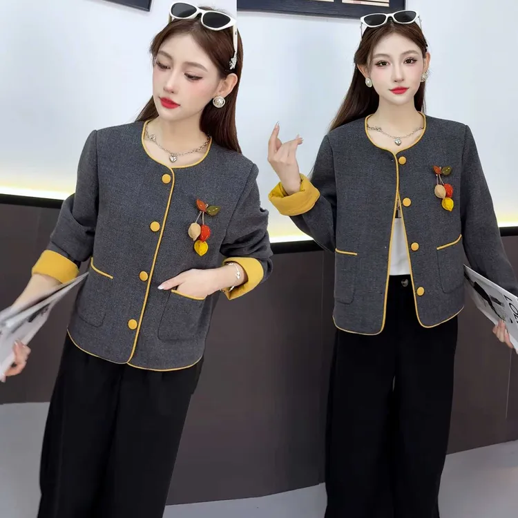 时尚立体装饰小香风呢子短外套女2025秋季新款百搭减龄短款上衣潮