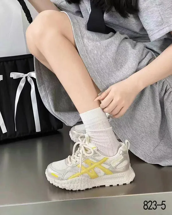 德讯夏季透气时尚休闲鞋拼接