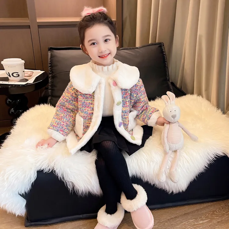 女童冬季新款气质小香风外套儿童甜美娃娃领彩色加绒加厚保暖外套