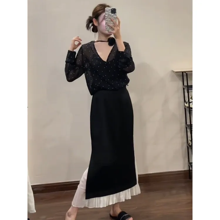 高级黑色蕾丝拼接半身裙女2025夏季新款时尚高腰显瘦设计感西装裙