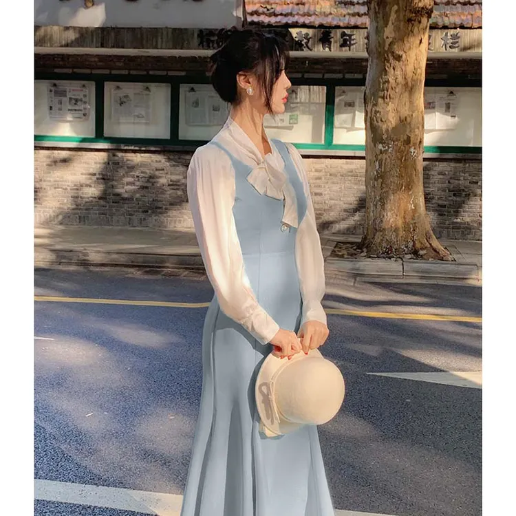 2025秋季新款法式少女气质甜美中长款鱼尾背心修身连衣裙D3533
