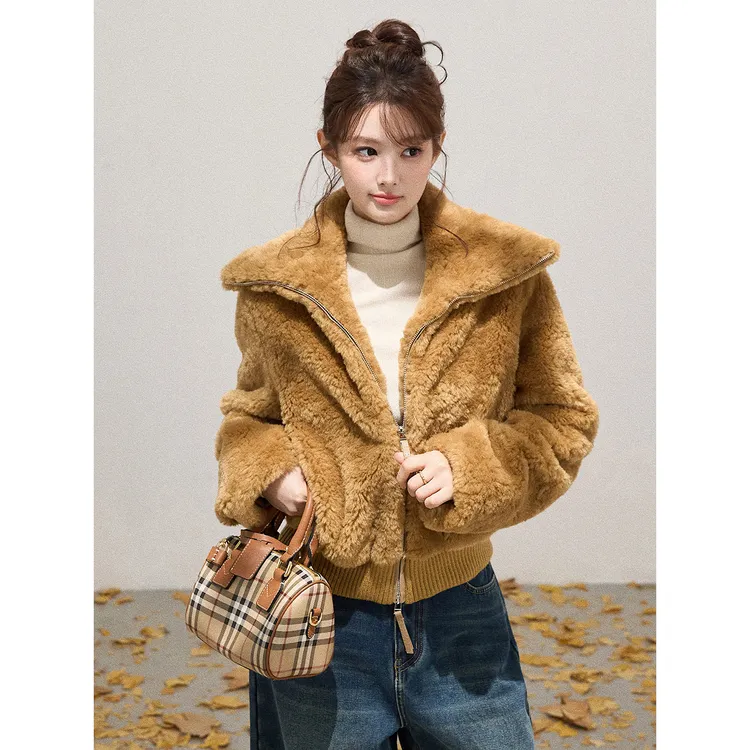 谢不肉 双拉链立领毛毛厚外套女秋冬宽松保暖上衣01633