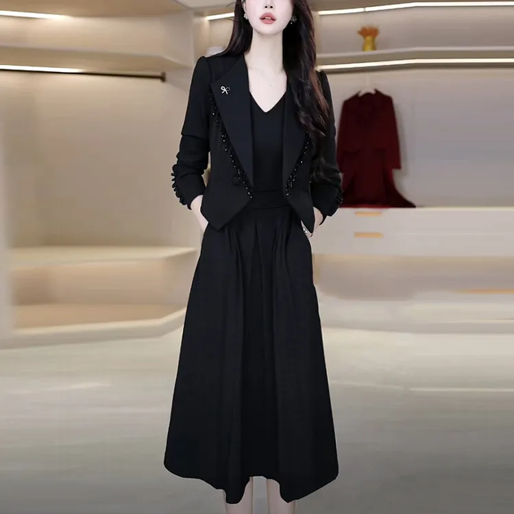 木雅精纺轻奢女神范气质穿搭2025秋季新款黑色显瘦假两件连衣裙子