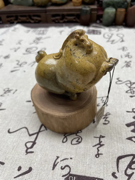 河磨玉唐马把件摆件手工雕刻