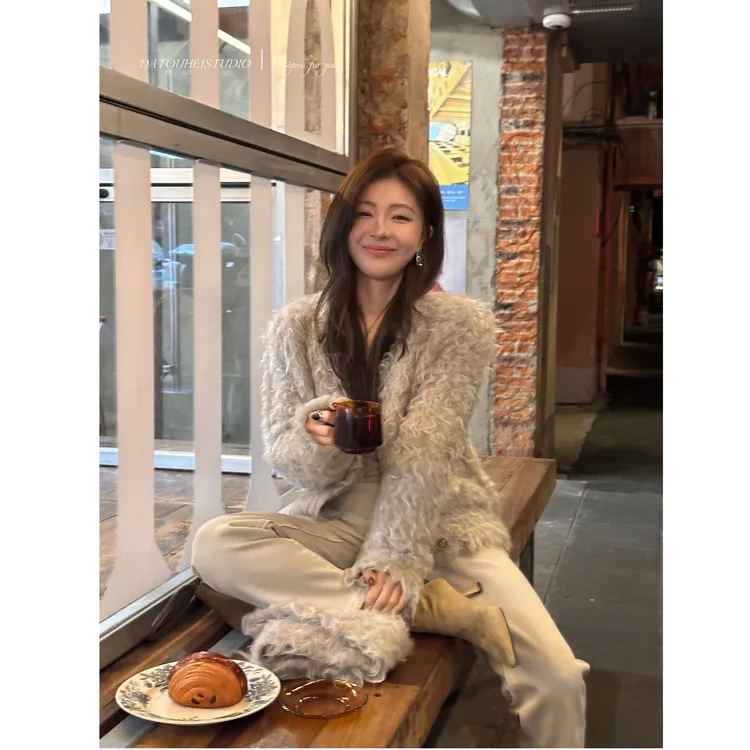 【DATOUHEI 秋冬新品】“云浮茉莉"宽松长毛慵懒百搭开衫D225Z20742