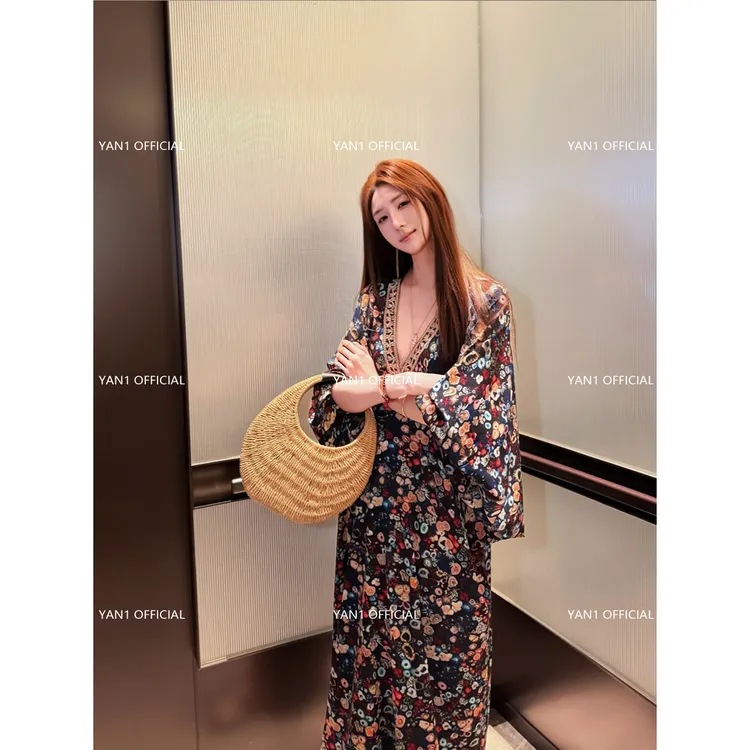【鑫鑫专属】YAN1 OFFICIAL【琉璃花镜】26夏季度假风收腰显瘦碎花连衣裙长裙