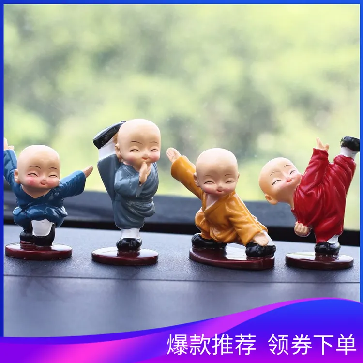 家居摆件装饰品树脂功夫彩公仔创意中控台衣服汽车小和尚跨境